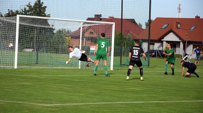 VIII kolejka ligowa: Lechia Kostrzyn - HURAGAN 0:2 (0:2)	