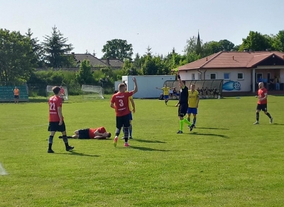 XXX kolejka ligowa: Iskra Szydłowo - HURAGAN 1:0 (0:0)	
