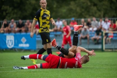 III kolejka ligowa: LKS Gołuchów - HURAGAN 0:0