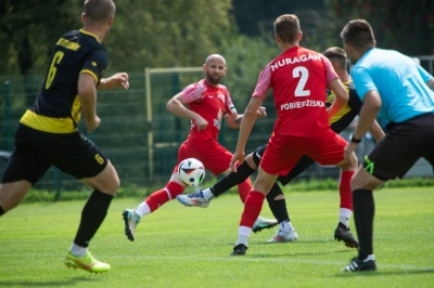 III kolejka ligowa: LKS Gołuchów - HURAGAN 0:0