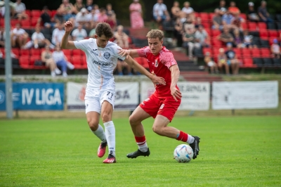 IV kolejka ligowa: HURAGAN - Piast Kobylnica 5:2 (1:0)	