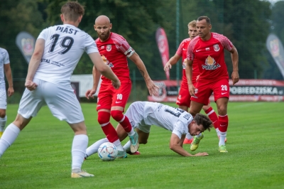 IV kolejka ligowa: HURAGAN - Piast Kobylnica 5:2 (1:0)	