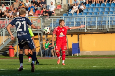 IX kolejka ligowa: Jarota Jarocin - HURAGAN 0:5 (0:2)	