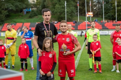 VIII kolejka ligowa: HURAGAN - Obra Kościan 1:1 (0:0)	