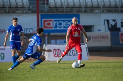 XIV kolejka ligowa: Centra Ostrów Wlkp. - HURAGAN 0:0	