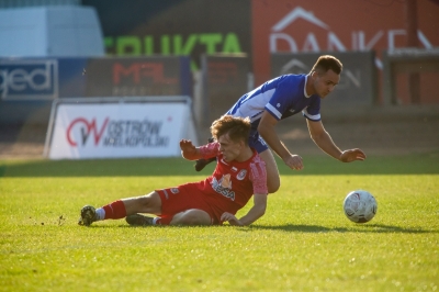 XIV kolejka ligowa: Centra Ostrów Wlkp. - HURAGAN 0:0	