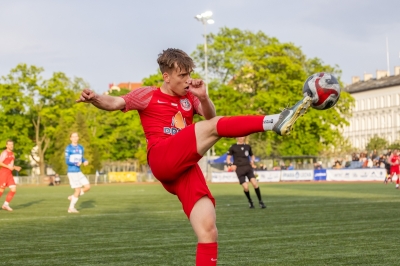 XIX kolejka ligowa: Wiara Lecha Poznań - HURAGAN 0:3 (0:1)	