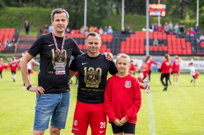 XXXIII kolejka ligowa: HURAGAN - LKS Ślesin 4:1 (1:0)	